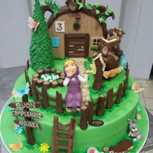 Torta Masha e Orso compleanno