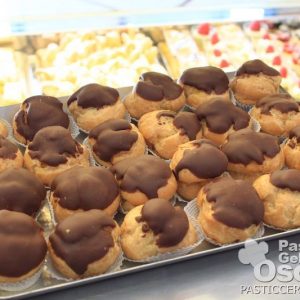 Bignè alla Nocciola