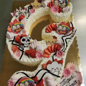 Torta Me contro te  compleanno