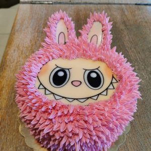 Labubu cake