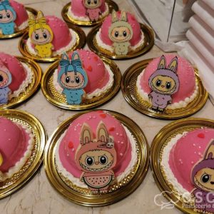 Labubu cake